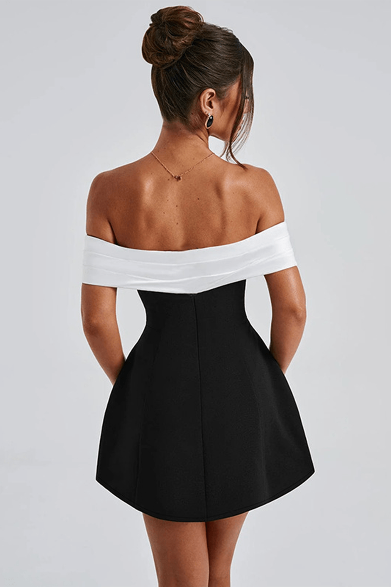 Off Shoulder Contrast Color Mini Dress