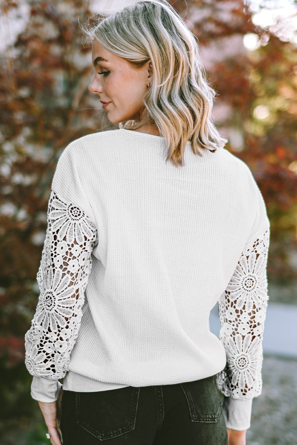 White Lace Splicing V Neck Puff Sleeve Top