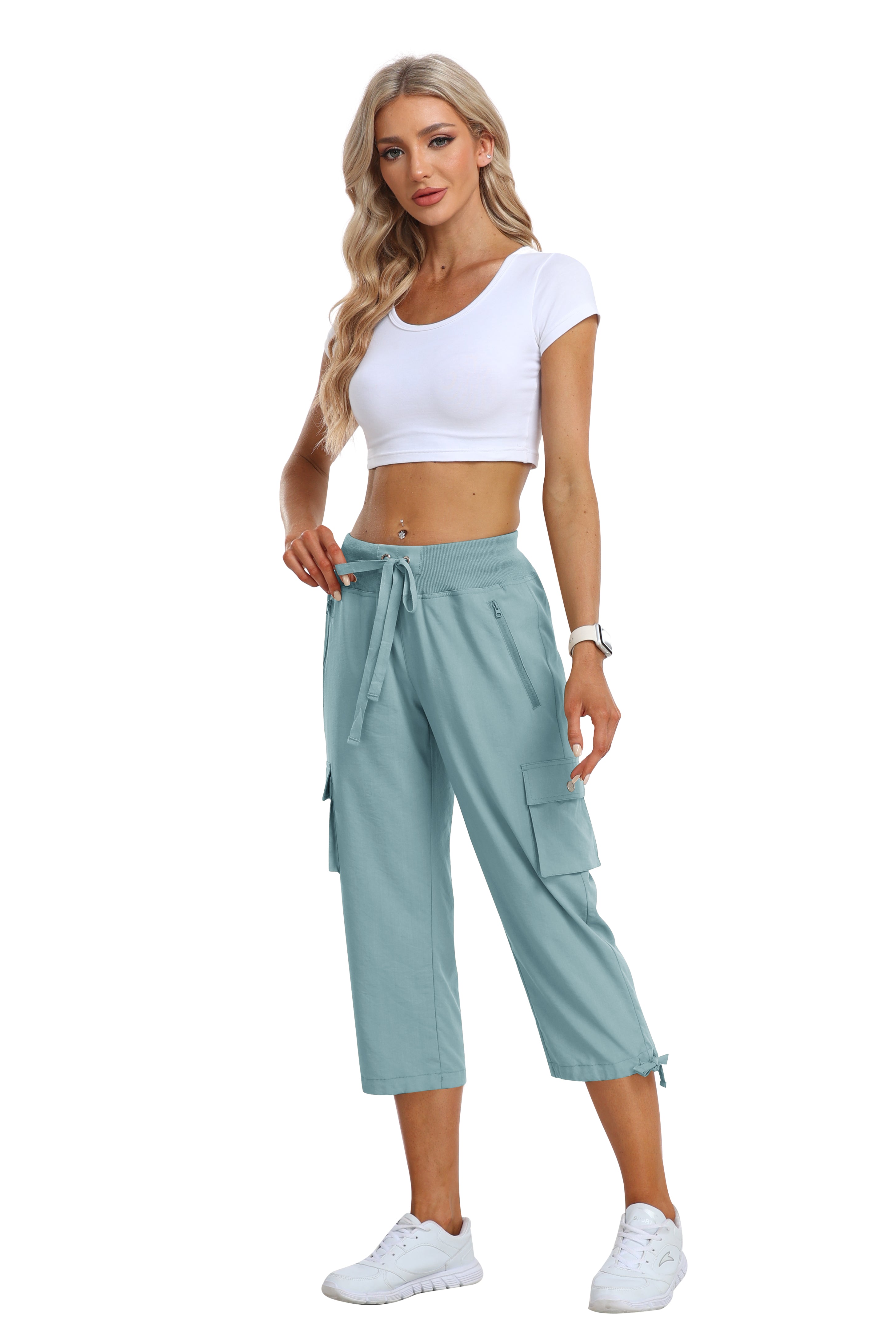 Women's loose casual quick drying travel cargo capri pants