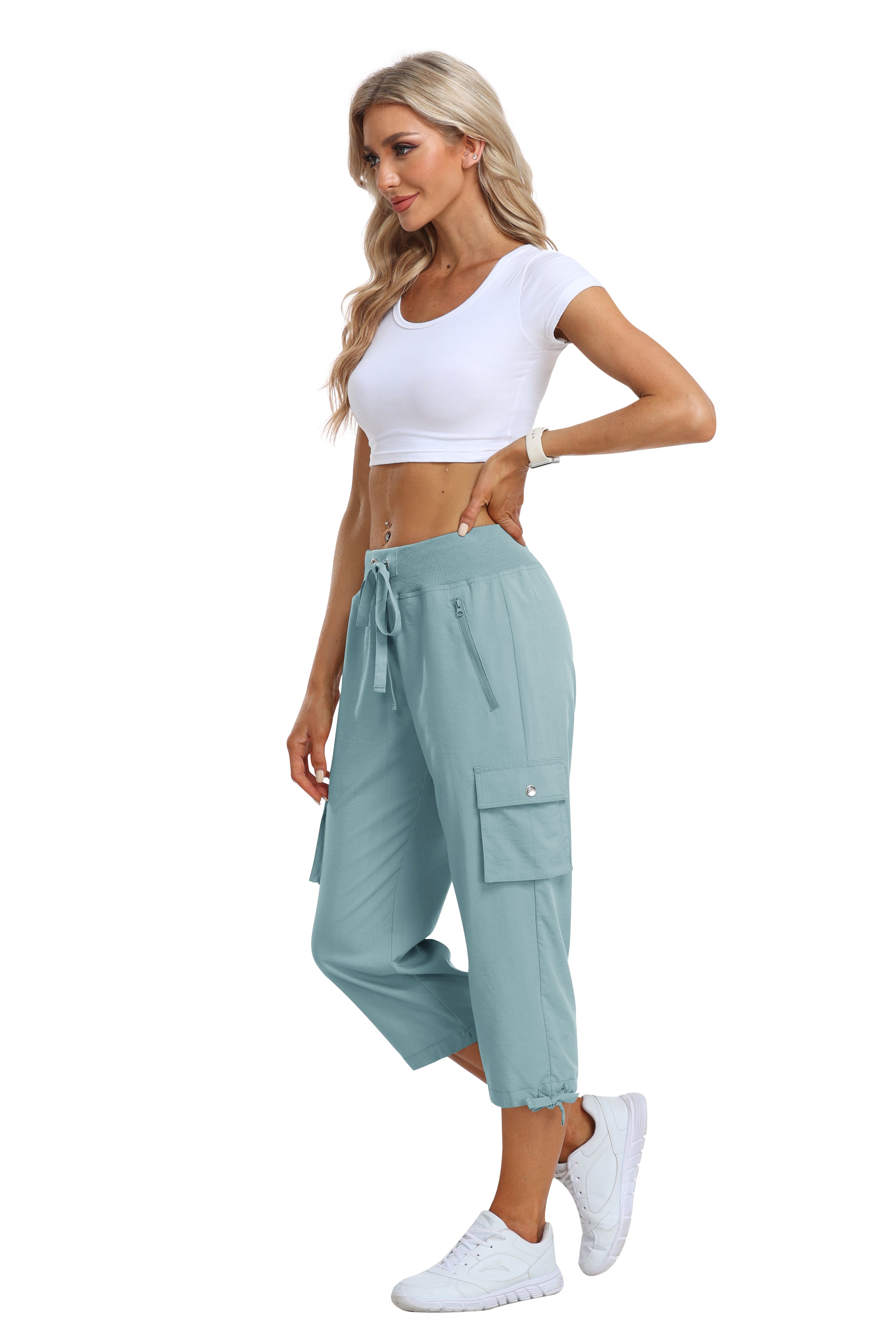 Women's loose casual quick drying travel cargo capri pants