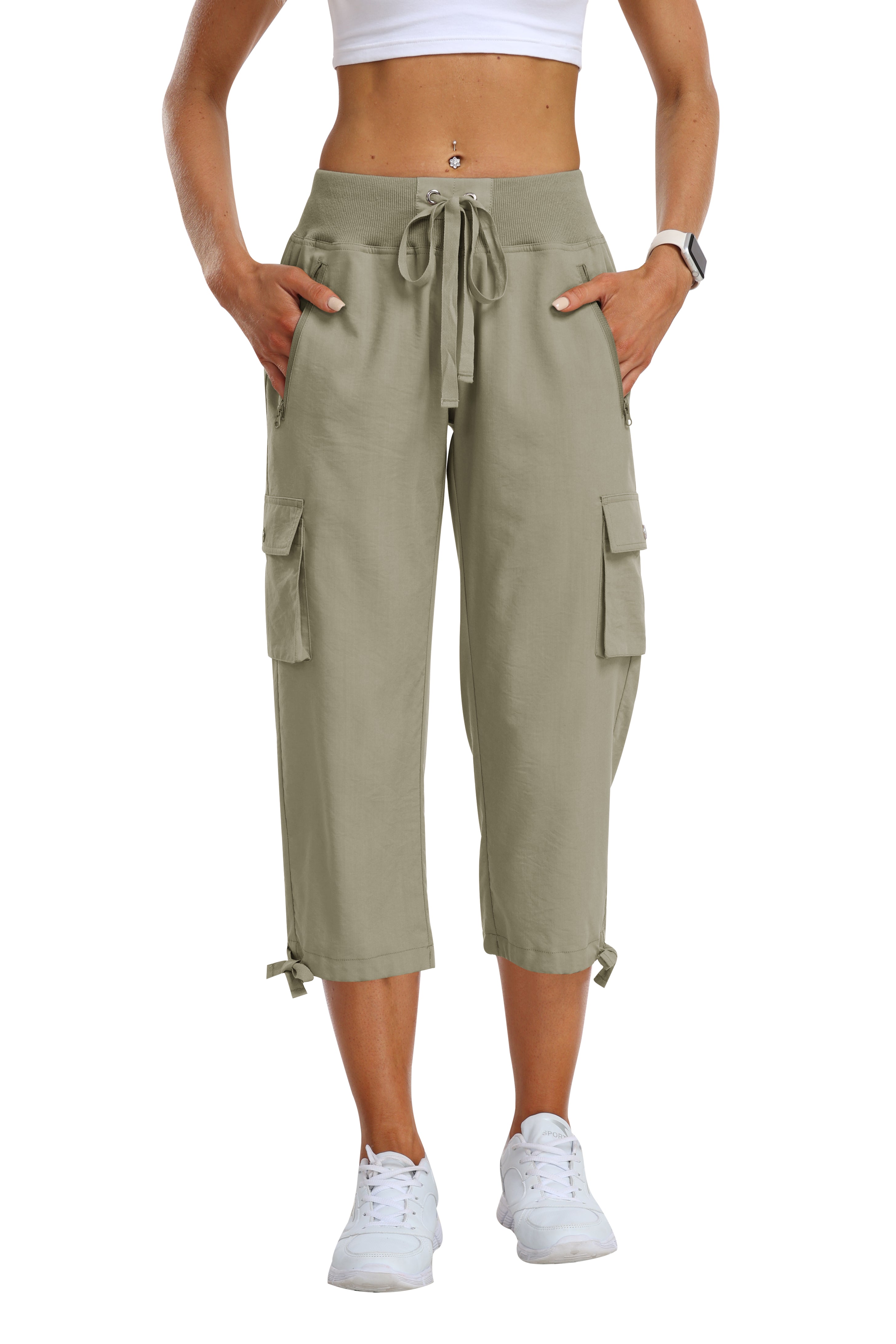 Women's loose casual quick drying travel cargo capri pants