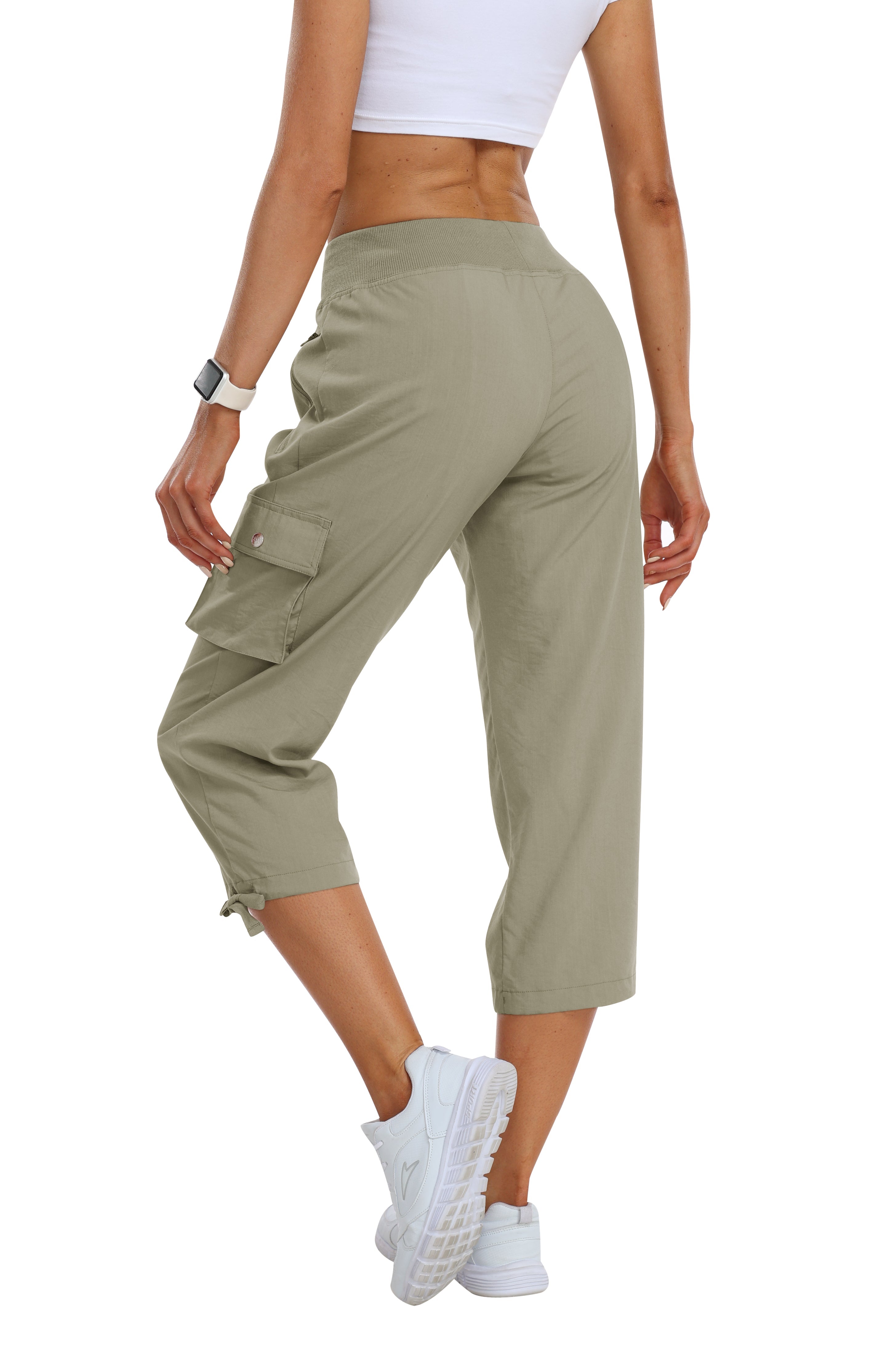 Women's loose casual quick drying travel cargo capri pants