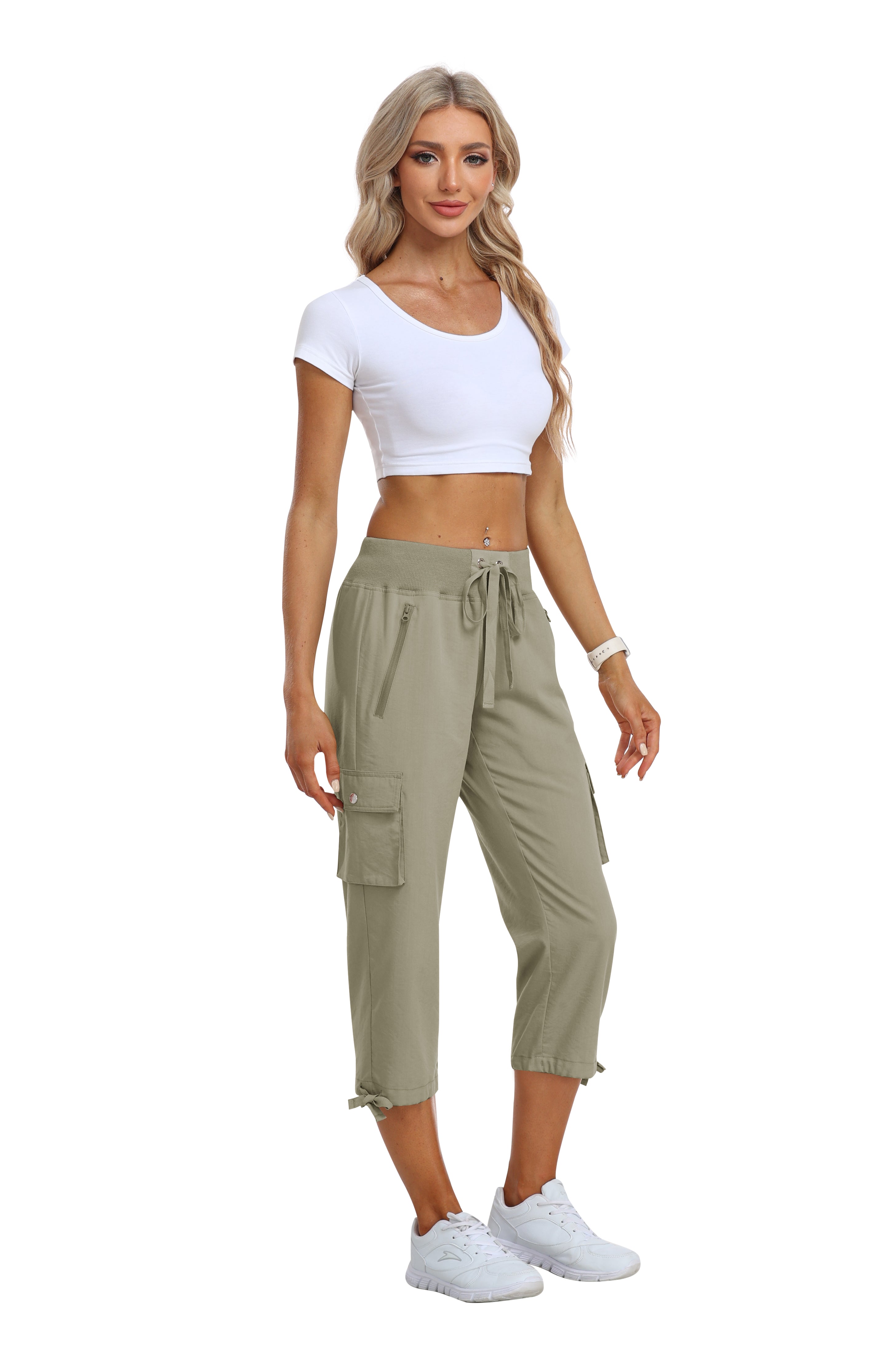 Women's loose casual quick drying travel cargo capri pants