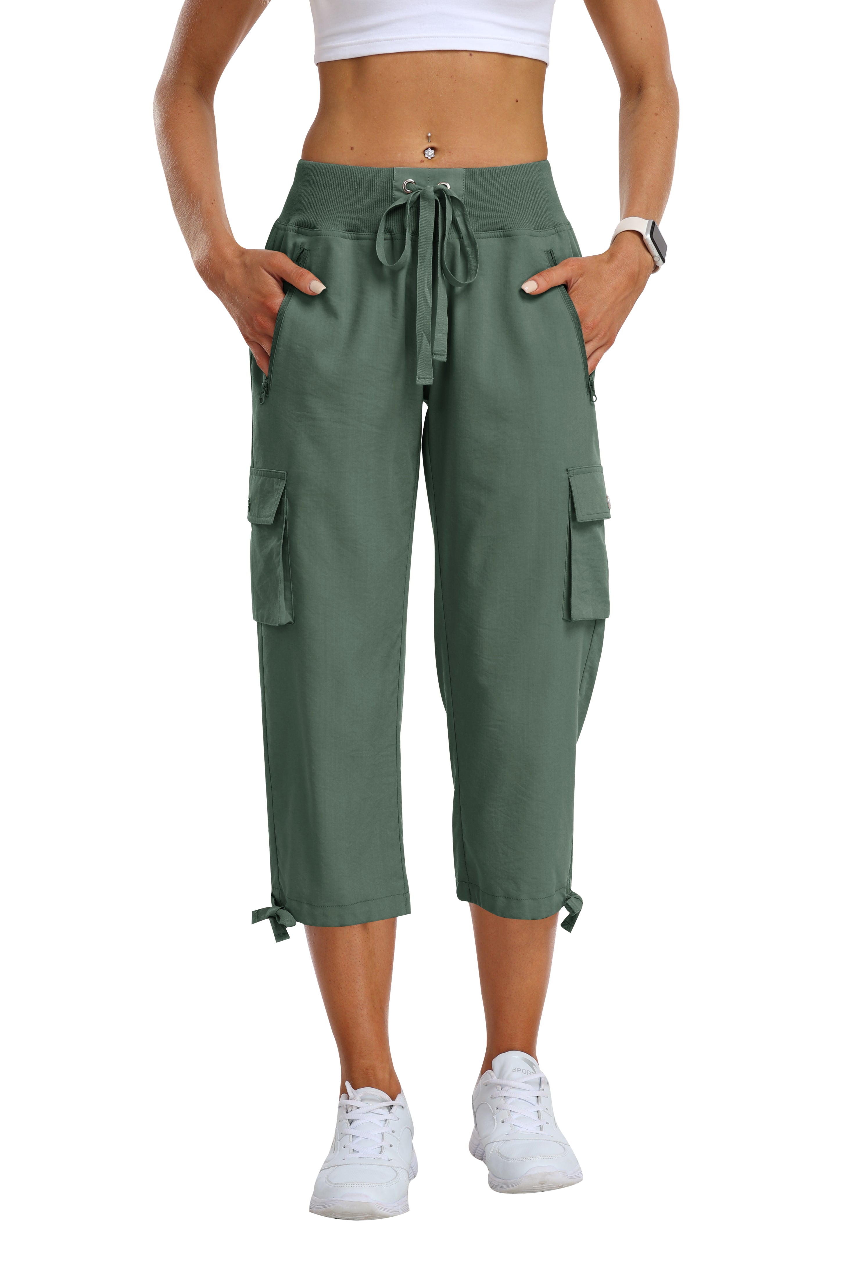 Women's loose casual quick drying travel cargo capri pants