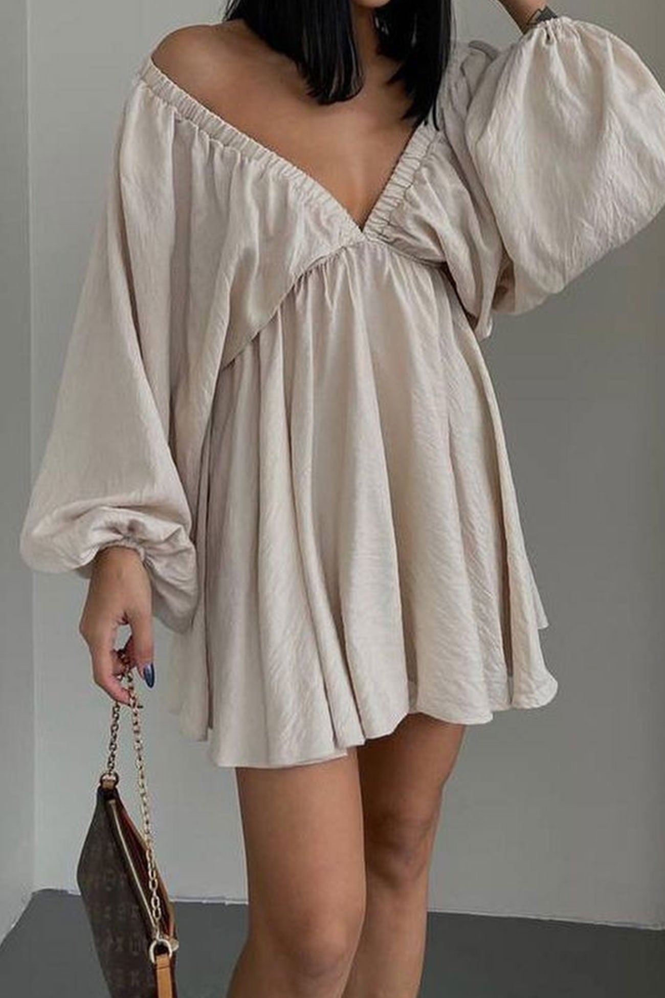 V Neck Puff Sleeve Ruched Dress