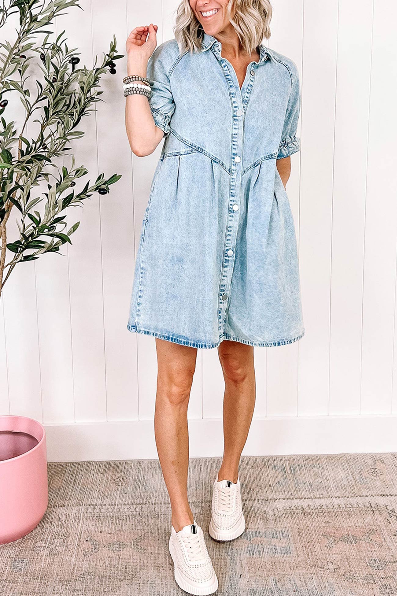 Wash Ruffled Single-breasted Denim Dress